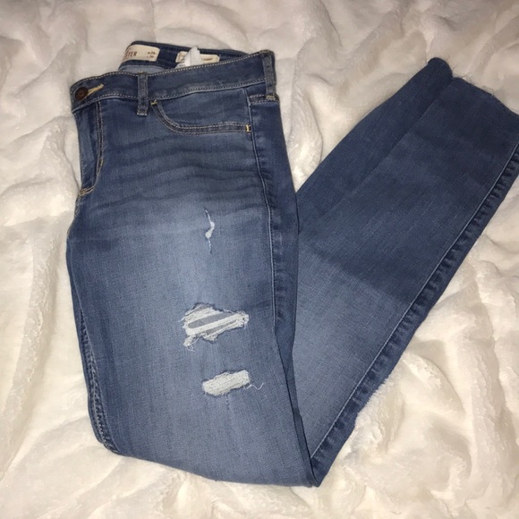 Hollister jeans - Picture 1 of 6